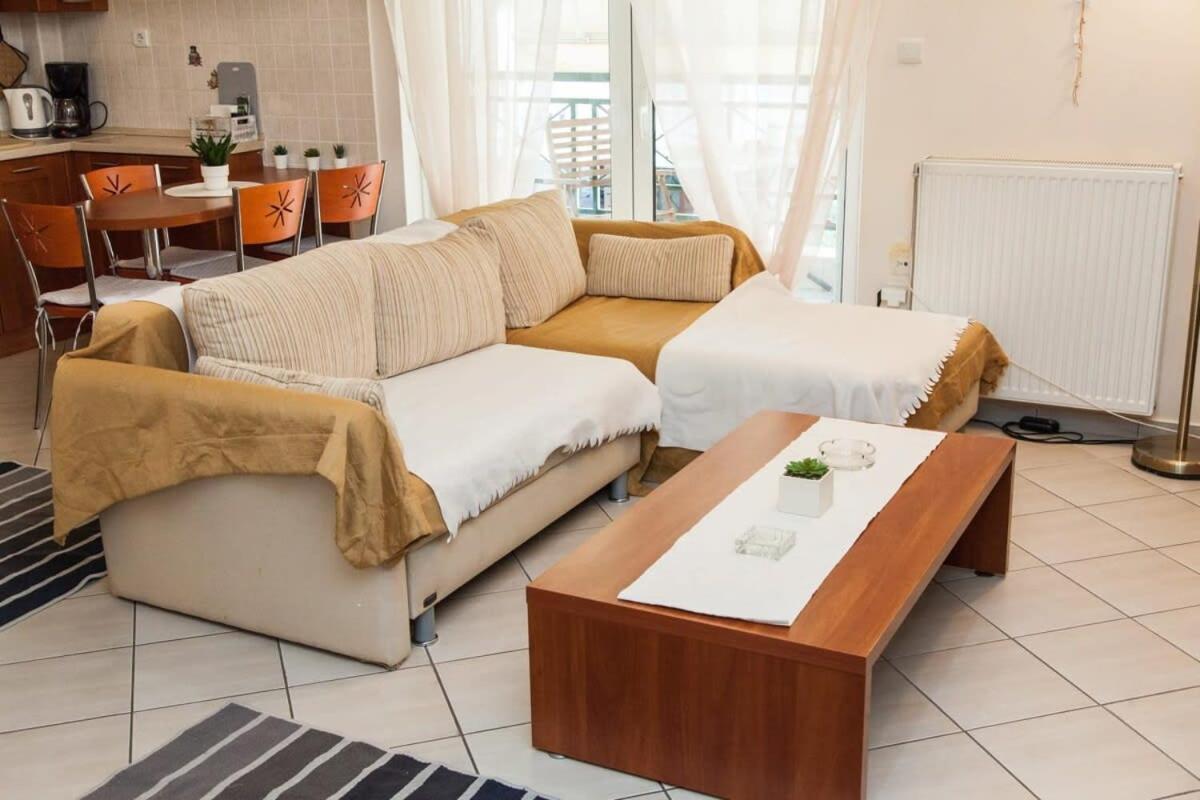 Lovely Apt In Peristeri Atény Exteriér fotografie